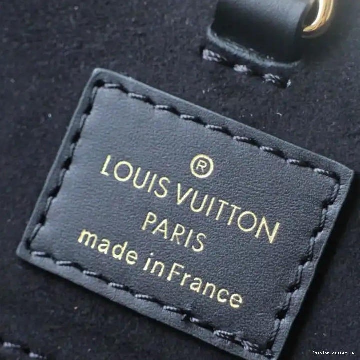 Fashionrep 208B570005 Bags LV 0814